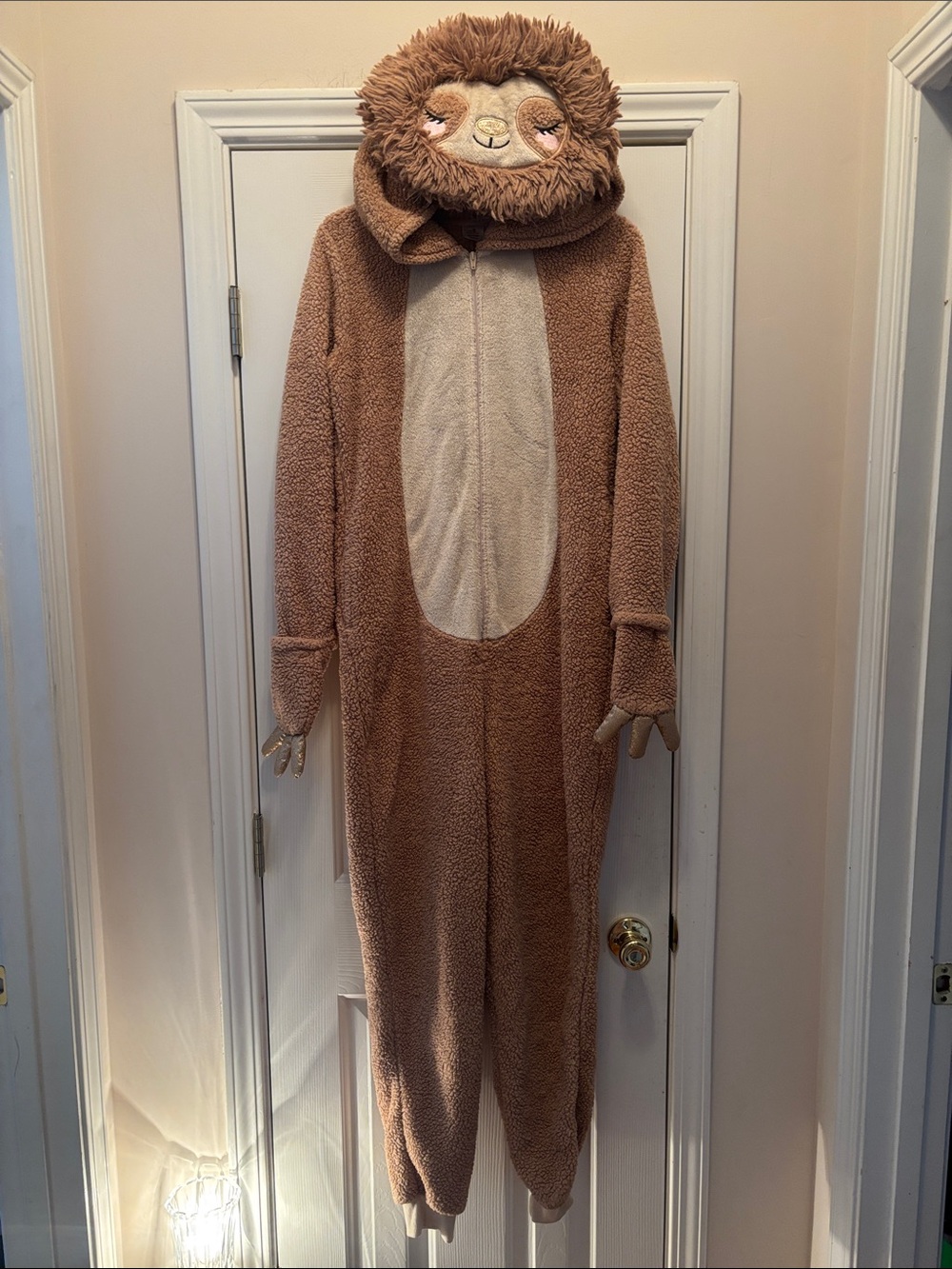 Celebrate Halloween Sloth Plush Hooded costume